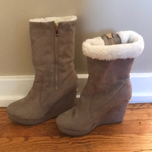 Shoes - Juicy Couture boots